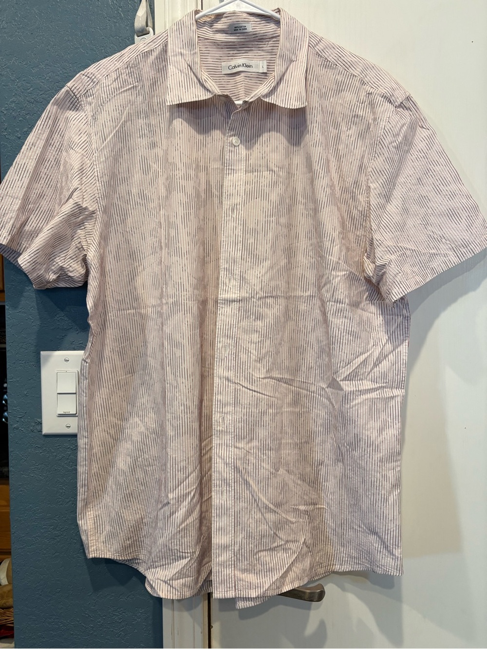 Calvin Klein Men’s Pale Pink & White Pinstripe Button-Down Shirt 100% cotton